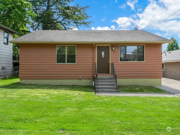 1707 SW Dawson Street, Seattle, WA 98106