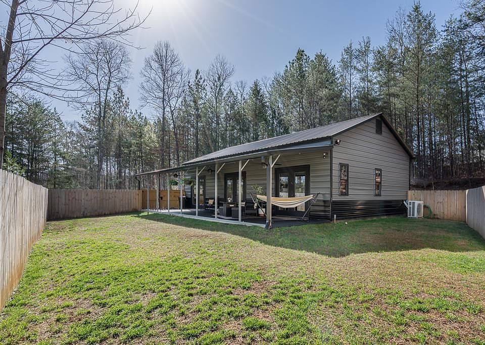 1st image of 205 Ross Ridge Rd