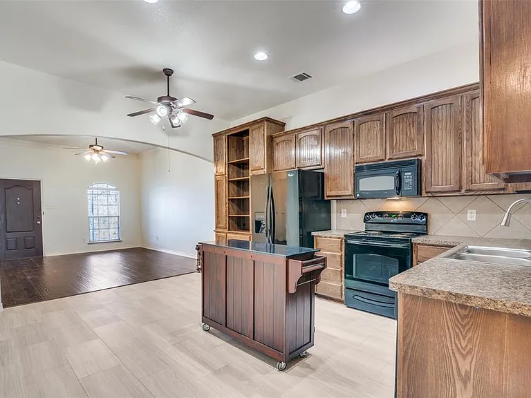 2153 Colby Ln #2153 — Photo 10