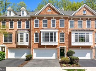 4529 Monmouth St, Fairfax, VA 22030