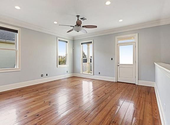 4th image of 2344 Laurel St