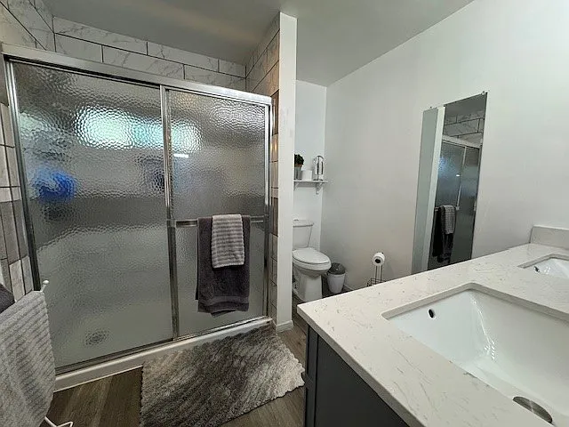 1682 Colina Dr — Photo 15