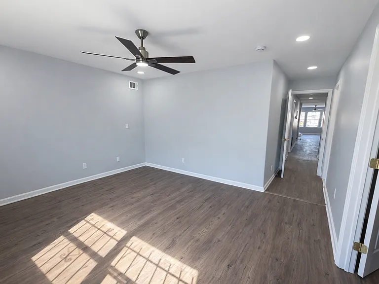 95 19th Ave #1 — Photo 11