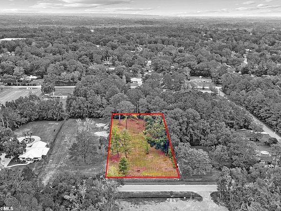 3rd image of 4260 Furman Dr #165