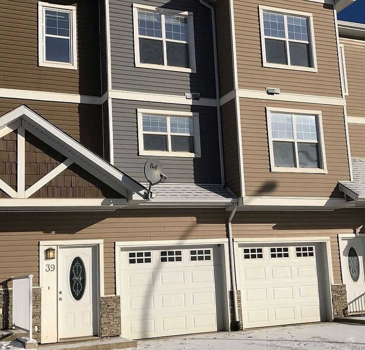 1st image of 180 Riverstone Rdg #39