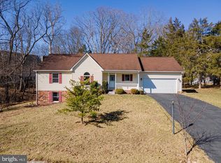 12323 Red Cedar Ln, Mcgaheysville, VA 22840