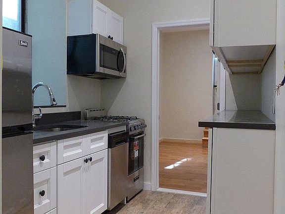 3rd image of 417 W 44th St #A