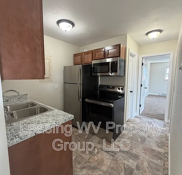 1101 Main Ave #9 — Photo 8