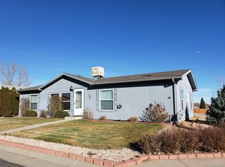 100 Stampede Pl, Lochbuie, CO 80603