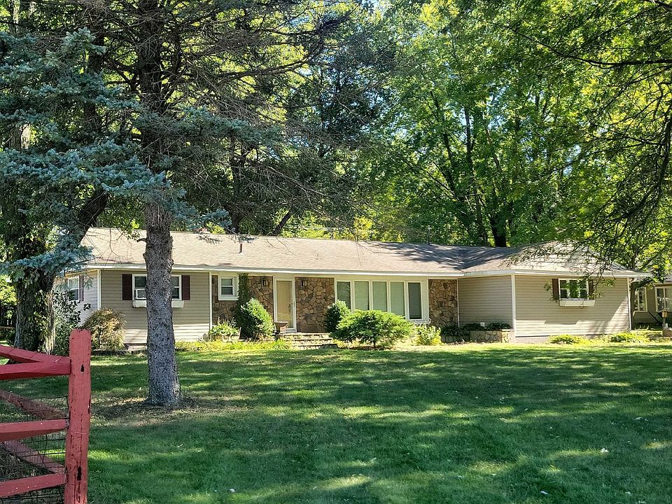 5677 Sylvania Petersburg Rd, Petersburg, MI 49270 Zillow