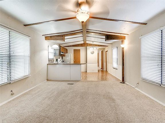 4th image of 25187 County Street 2660