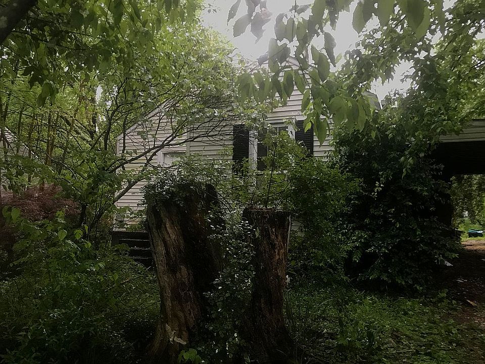 2nd image of 313 N Bellemeade Ave