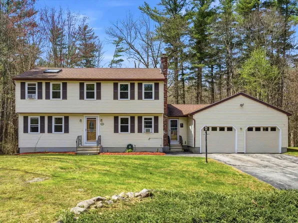 11 Coleman Place, Londonderry, NH 03053