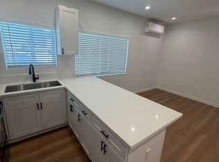 1307 W 96th St #A, Los Angeles, CA 90044