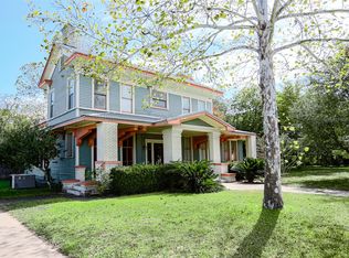 103 S La Grange St, Moulton, TX 78941