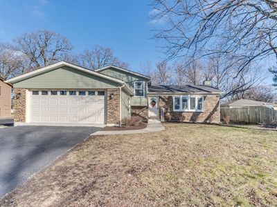 2106 Woodlane Dr, Lindenhurst, IL, 60046