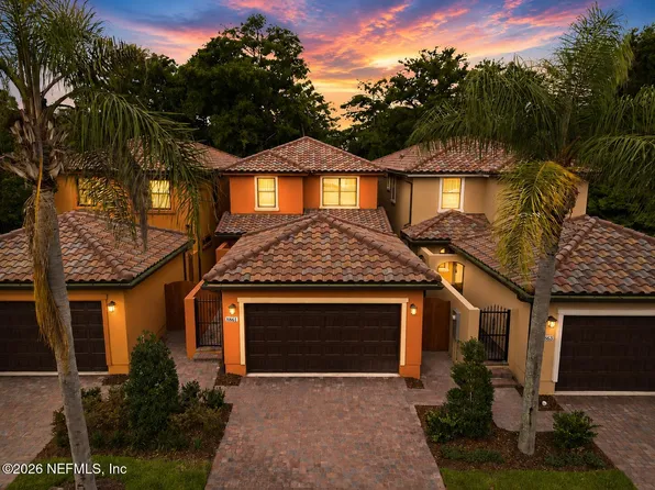 8861 AMALFI Court, Jacksonville, FL 32217