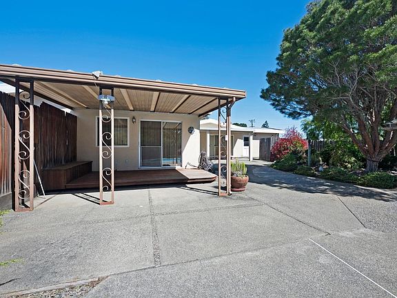 3rd image of 18 Nancy Drive