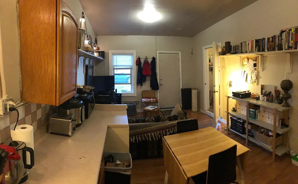 1013 Main St — Photo 2