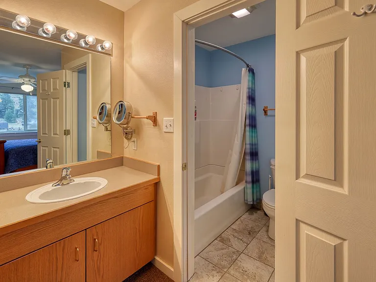 313 Firelight Dr — Photo 23