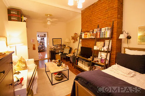 Rented by Compass | media 3