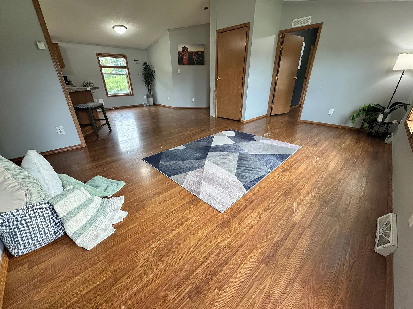 4 Bedroom, 3 Bathroom Home for Rent in Raymond, Ia — Photo 4