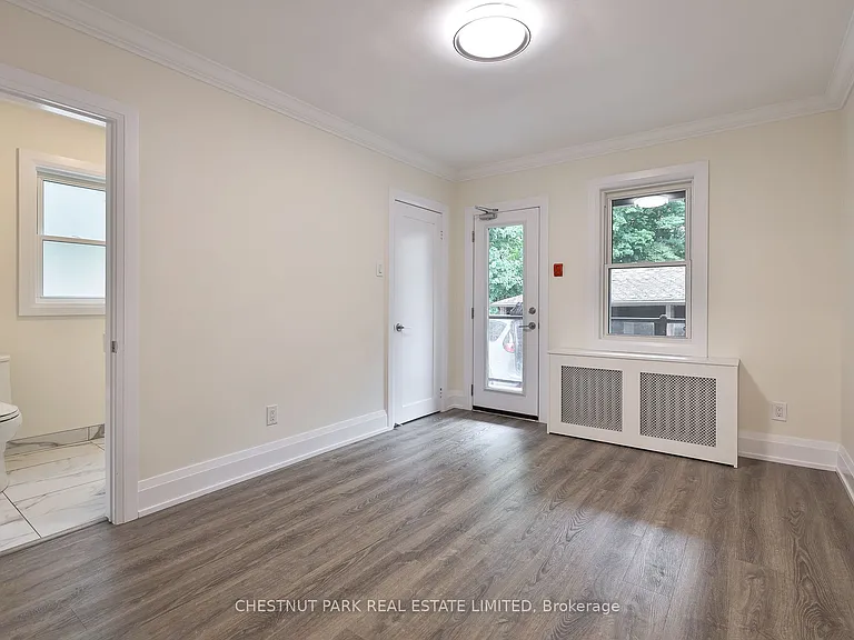 4 Oriole Cres #MAIN — Photo 21