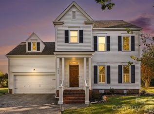7943 Elphin Ct, Charlotte, NC 28270