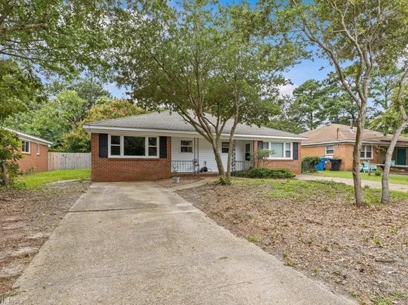2219 Oak St, Virginia Beach, VA 23451