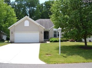 722 Robins Gate, Akron, OH 44319