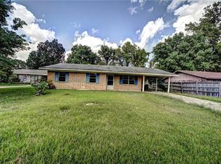 808 Rikard Ln, Natchitoches, LA 71457