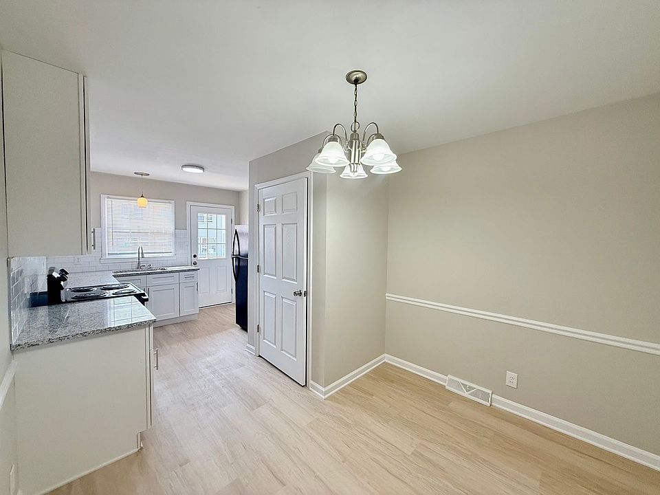 1st image of 3819 Rosehaven Dr