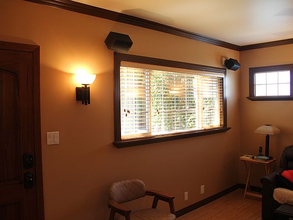 3rd image of 3243 Hollydale Dr