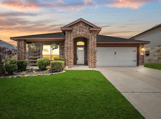 2700 Gilchrist Dr, Lorena, TX 76655