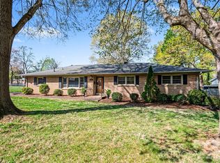 201 N Pine St, Lowell, NC 28098
