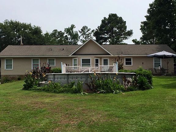 3rd image of 12033 Plum Dr