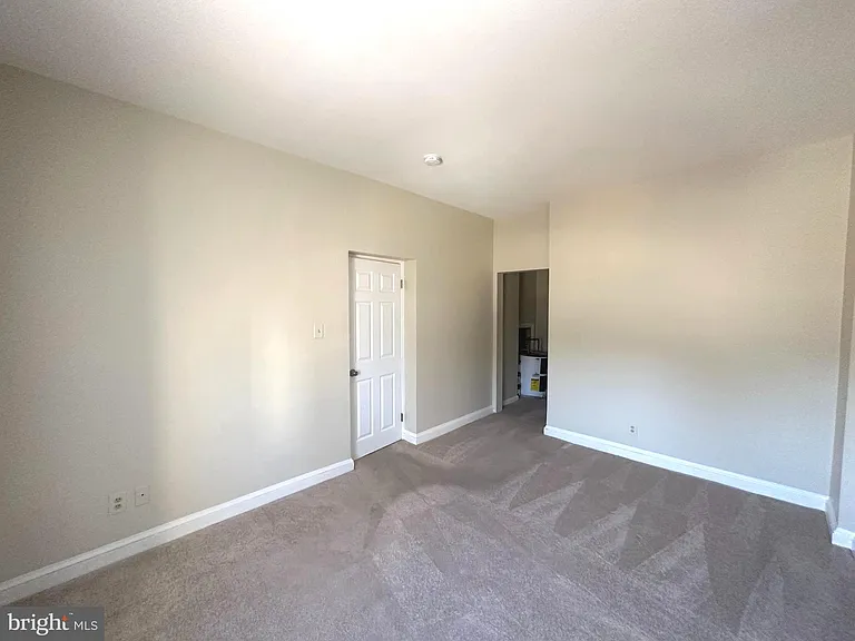 64 W Antietam St #3 — Photo 15