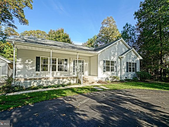 2nd image of 22191 Holly Oak Ln