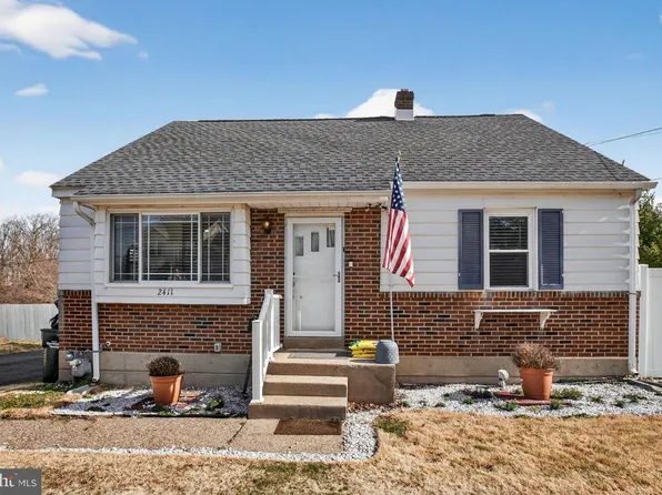 2411 Horsham Rd, Hatboro, PA 19040