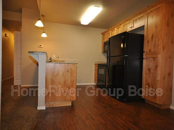 3rd image of 5700 S Summit Creek Way APT 101