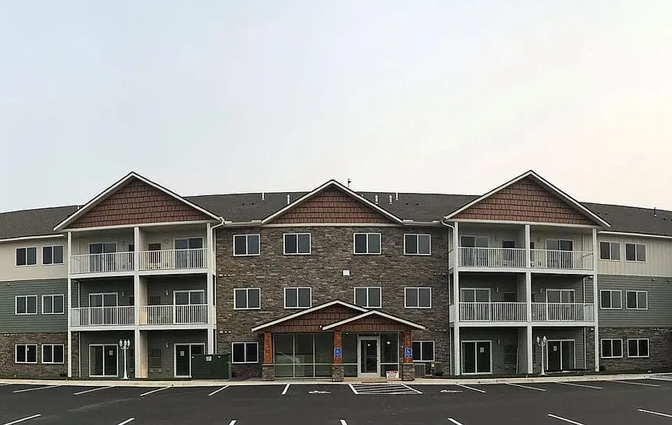 Jackson Hills Apartments