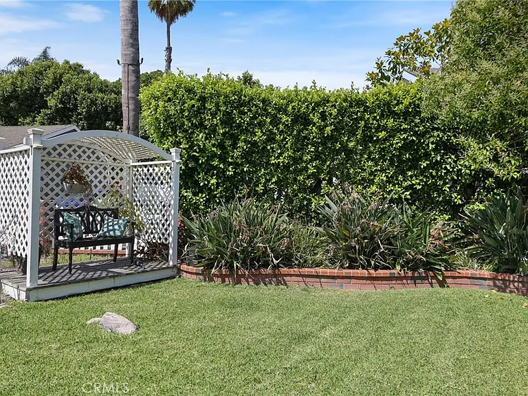 2642 Westminster Pl — Photo 42