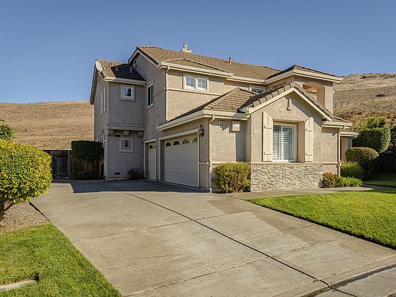 2nd image of 234 Edinburgh Lane