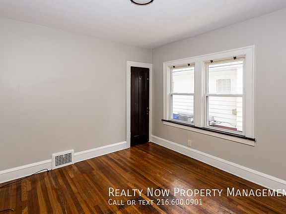 4th image of 3765 W 134th St Unit 1