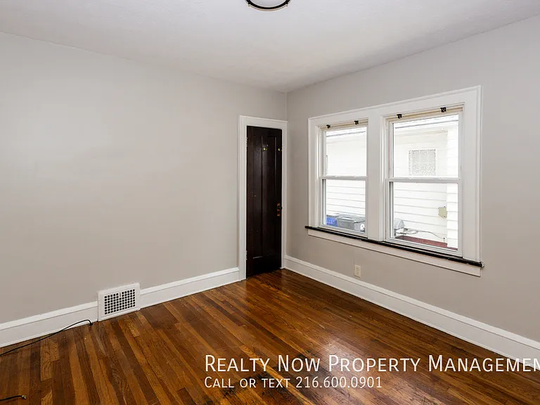 3765 W 134th St #1 — Photo 4