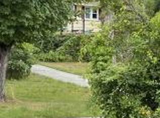 72 Route 15, Sturbridge, MA 01566
