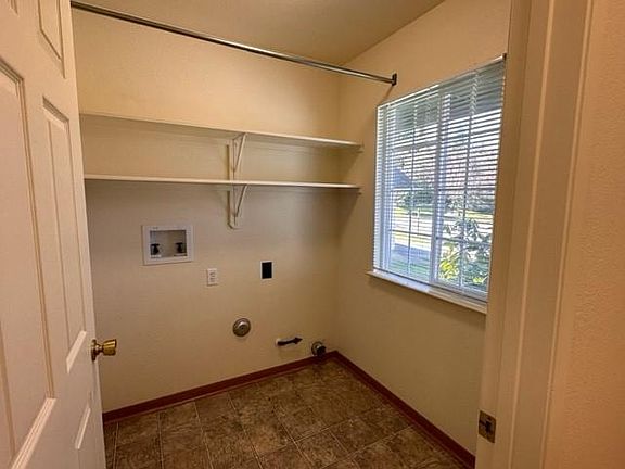 5th image of 4125 Michigan Dr #D