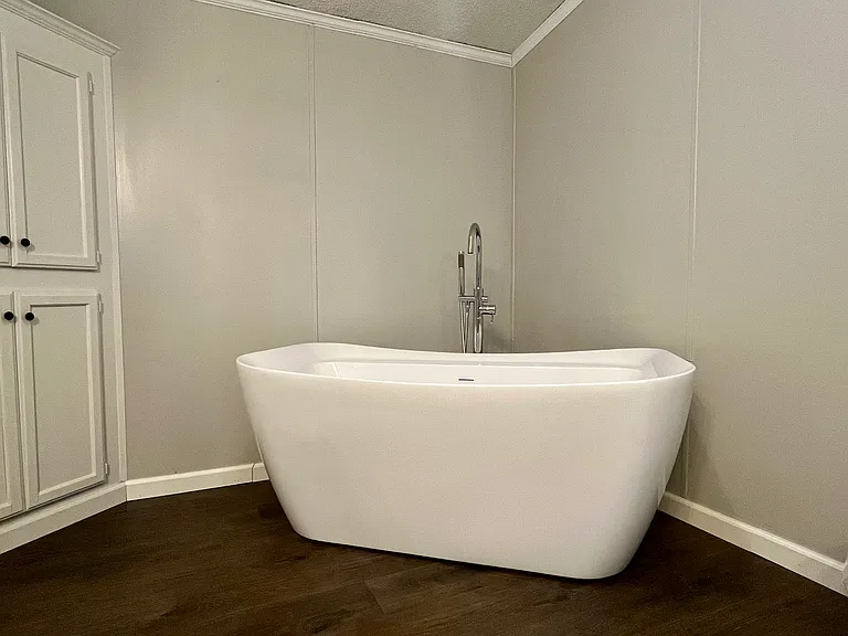 576 Carter Rd — Photo 9