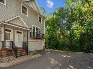 2728 Century Ct, White Bear Lake, MN 55110