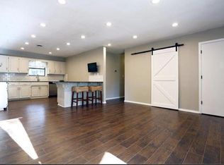 1810 E Overcrest St, Fayetteville, AR 72703